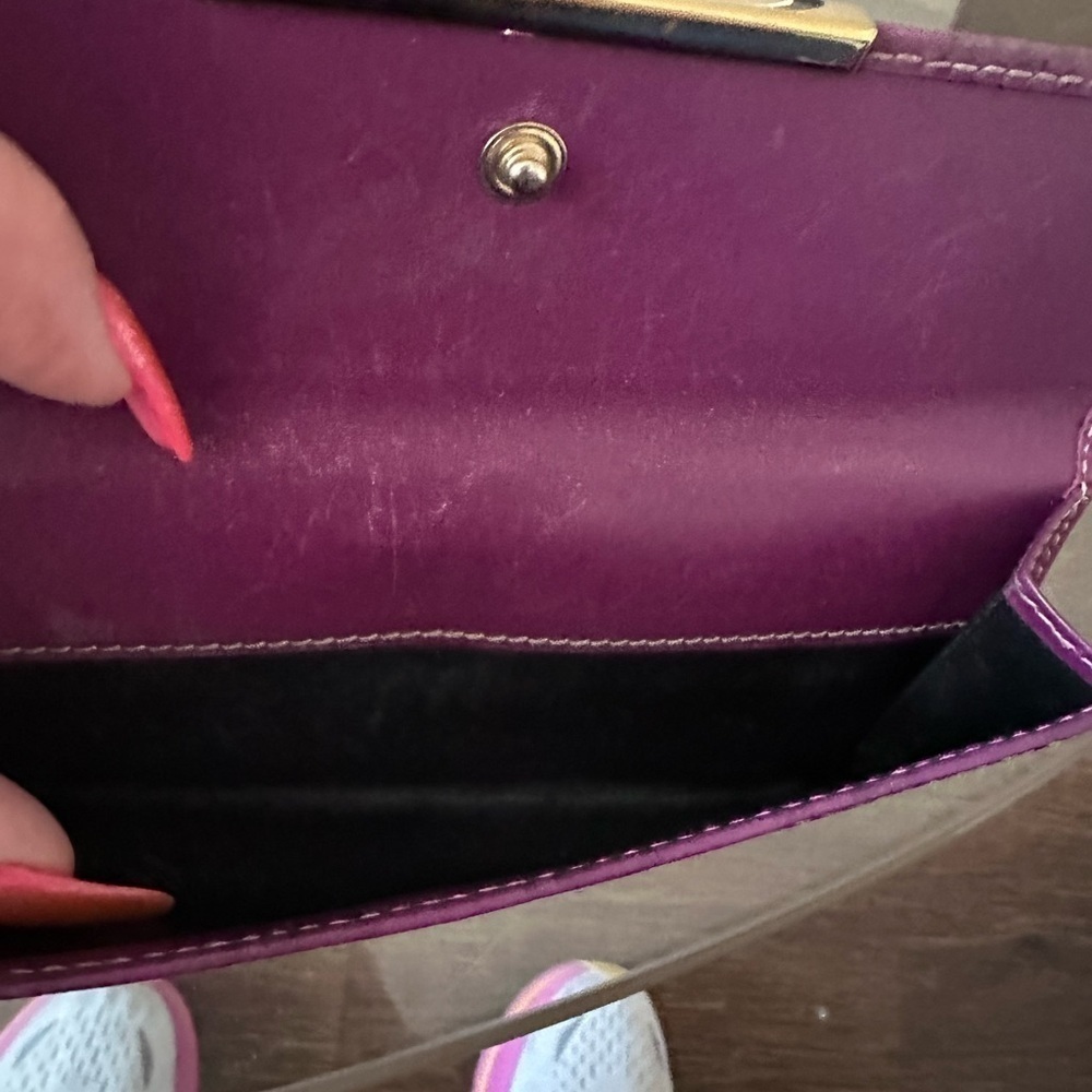 Authentic PURPLE LEATHER GUCCISMA LONG WALLET - Picture 6 of 14
